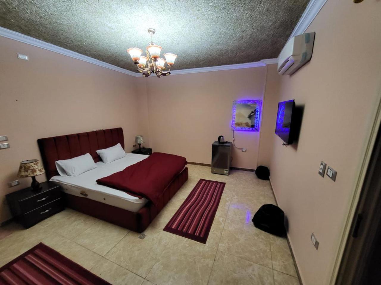 Pyramid Stars Hotel